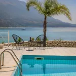 Seaspray Kefaloniaprivatevillas Villa Pesádha